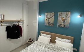 1Bd - Deer Traveler Central Apt